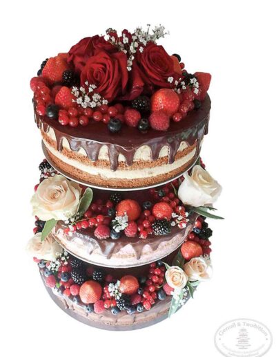 hochzeitstorte_nakedtorte_schokodrip_fruechteblueten